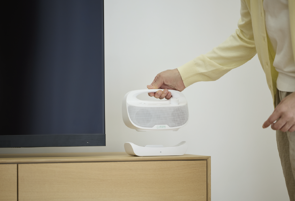 MIMIO SOUND MOVE｜テレビの音声がはっきり聴こえる手元スピーカー